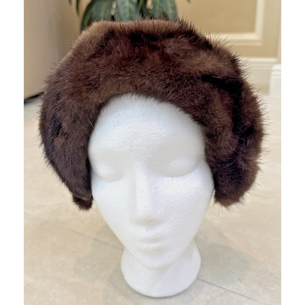 Vintage Women Dark Brown Mink Fur Cap Hat Flip Rim NWT Satin Lining *See